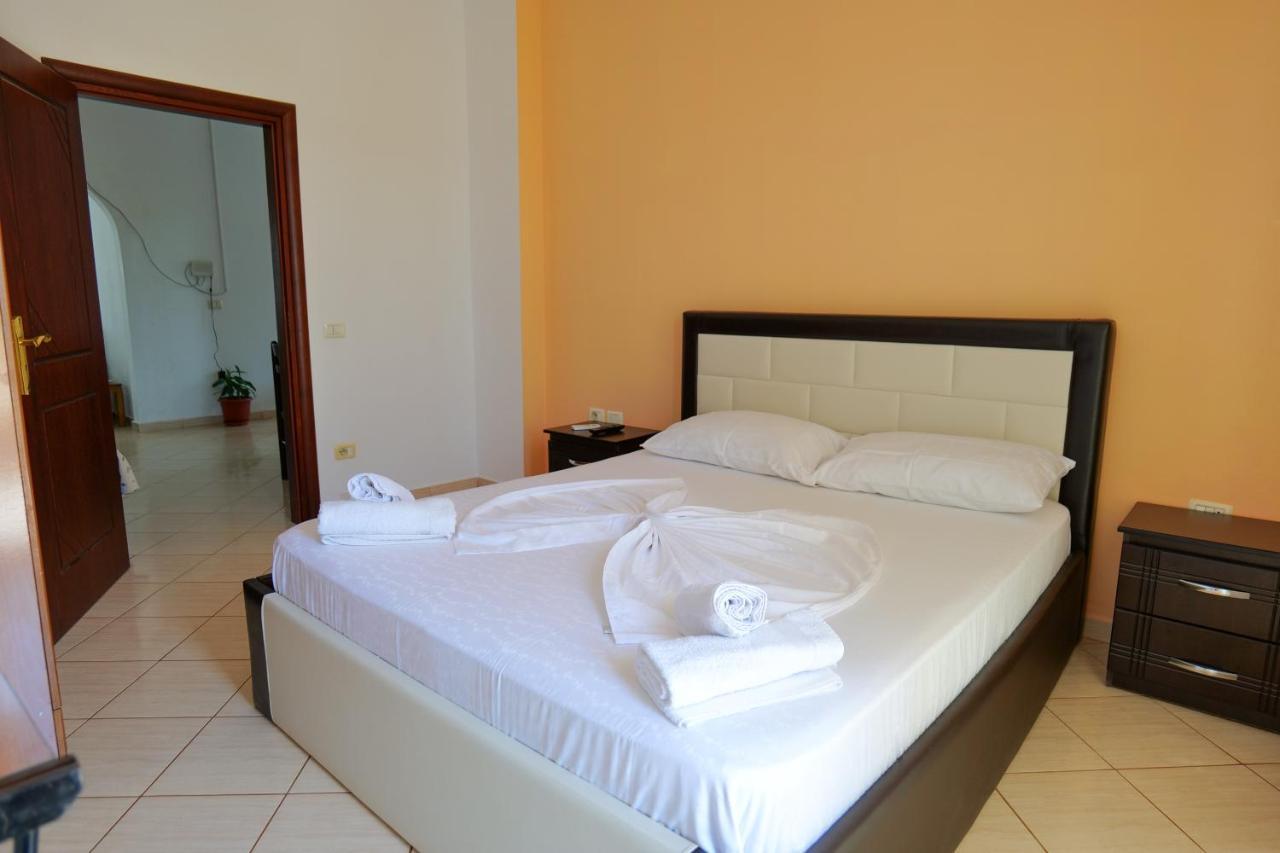 Hotel Ilias House Ksamil Exterior foto